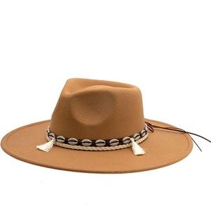 Jewel & Carla Tan fedora fall and winter hat with shells
